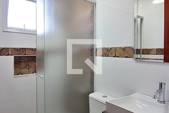Banheiro Social de apartamento para alugar com 2 quartos, 56m² em Vila Jordanopolis, São Bernardo do Campo