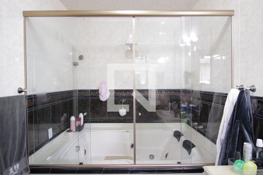 Banheiro Quarto 1 de casa para alugar com 5 quartos, 360m² em Jardim Fernandes, São Paulo