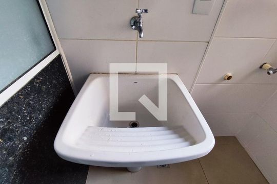 Área de Serviço - Tanque de apartamento para alugar com 4 quartos, 114m² em Cachambi, Rio de Janeiro