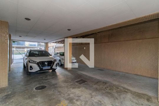 Garagem de apartamento à venda com 3 quartos, 280m² em Jardim Guanabara, Rio de Janeiro