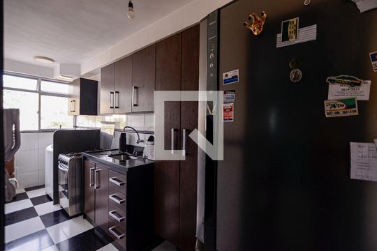 Cozinha de apartamento à venda com 2 quartos, 59m² em Largo do Barradas, Niterói