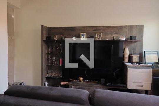 Sala de casa de condomínio à venda com 2 quartos, 75m² em Freguesia do Ó, São Paulo