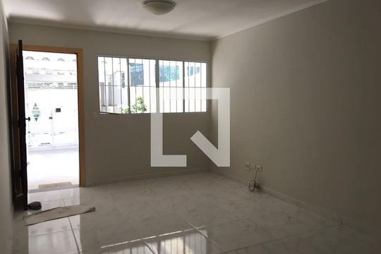 Sala de casa para alugar com 2 quartos, 90m² em Parque Casa de Pedra, São Paulo