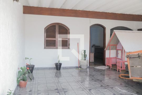Garagem de casa de condomínio à venda com 3 quartos, 100m² em Jardim Modelo, São Paulo