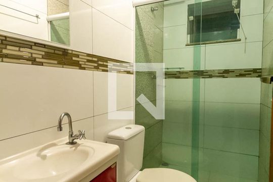 Banheiro de apartamento para alugar com 2 quartos, 68m² em Nova Petrópolis, São Bernardo do Campo