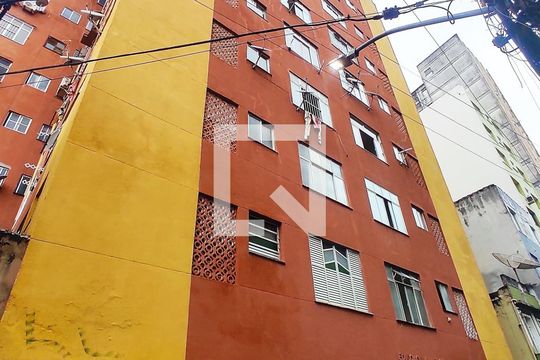 Fachada de apartamento para alugar com 2 quartos, 75m² em Nazaré, Salvador
