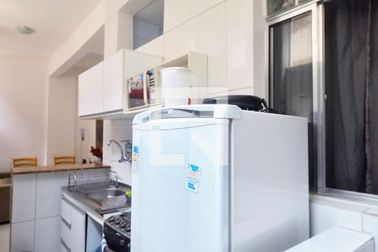 Cozinha de apartamento para alugar com 2 quartos, 75m² em Nazaré, Salvador