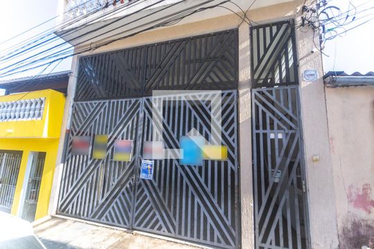 Fachada de casa à venda com 2 quartos, 407m² em Jardim Independencia, São Bernardo do Campo