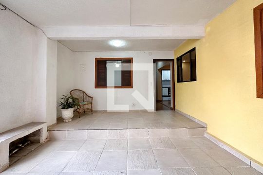 Garagem de casa para alugar com 2 quartos, 90m² em Vila Anglo Brasileira , São Paulo