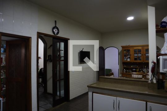 Cozinha de casa à venda com 4 quartos, 238m² em Irajá, Rio de Janeiro