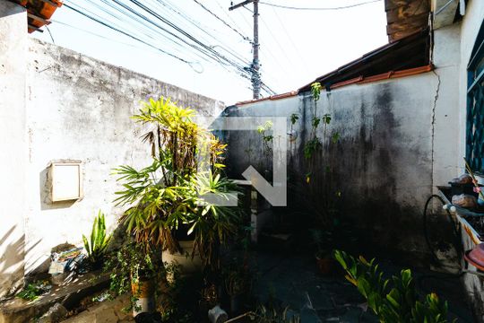 Jardim de casa para alugar com 3 quartos, 186m² em Jardim Tamoio, Jundiaí