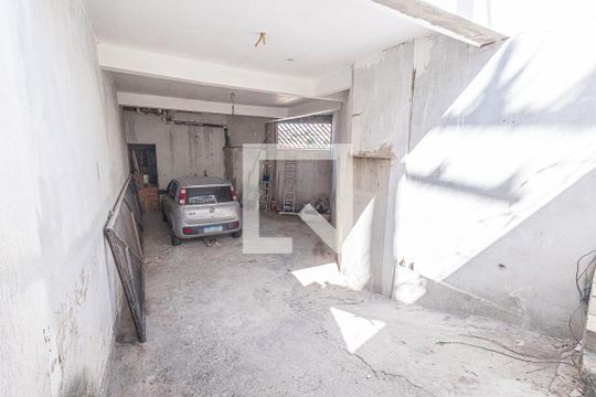 Vagas de garagem de casa à venda com 3 quartos, 275m² em Glória, Belo Horizonte