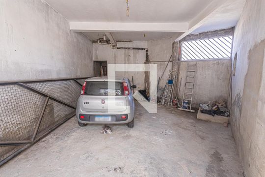 Vagas de garagem de casa à venda com 3 quartos, 275m² em Glória, Belo Horizonte