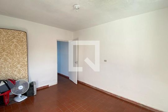 Quarto  de casa para alugar com 1 quarto, 50m² em Parque Bristol, São Paulo