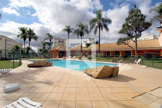 Área comum - Piscina de apartamento para alugar com 2 quartos, 49m² em Parque Campolim, Sorocaba