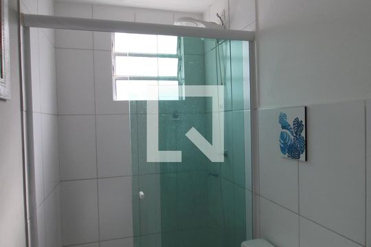 Banheiro de apartamento para alugar com 2 quartos, 49m² em Parque Campolim, Sorocaba