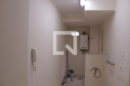 Cozinha de apartamento para alugar com 1 quarto, 43m² em Centro Histórico, Porto Alegre