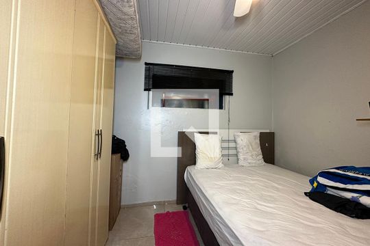 Quarto 1 de casa à venda com 2 quartos, 120m² em Santos Dumont, São Leopoldo