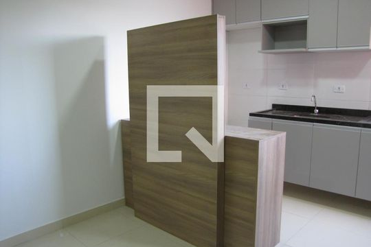 Sala/Quarto de kitnet/studio à venda com 1 quarto, 24m² em Vila Santa Teresa (zona Leste), São Paulo