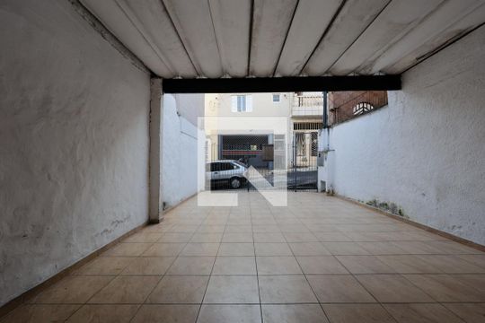 Vista da sala de casa à venda com 2 quartos, 100m² em Vila Basileia, São Paulo