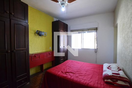 Quarto 2 de casa à venda com 3 quartos, 120m² em Glória, Porto Alegre