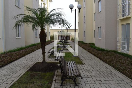 Área comum de apartamento para alugar com 2 quartos, 52m² em Fazendinha, Curitiba