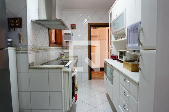 Cozinha  de casa à venda com 4 quartos, 210m² em Jardim Olympia, São Paulo