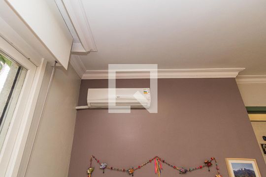 Quarto de apartamento à venda com 1 quarto, 52m² em Menino Deus, Porto Alegre