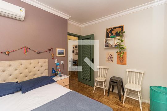 Quarto de apartamento à venda com 1 quarto, 52m² em Menino Deus, Porto Alegre