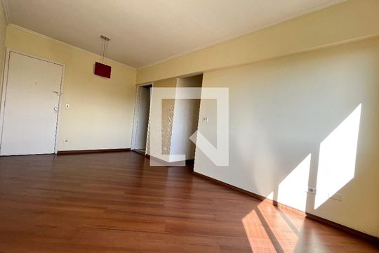 Sala de apartamento à venda com 2 quartos, 47m² em Vila Campestre, São Paulo