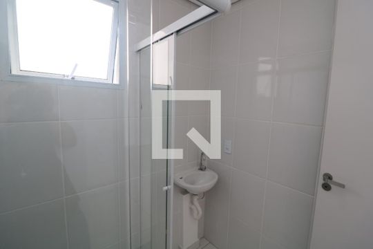 Banheiro de apartamento para alugar com 1 quarto, 33m² em Vila Formosa, São Paulo