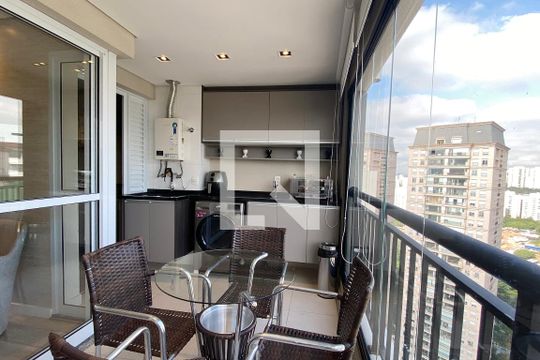 Varanda gourmet de apartamento para alugar com 2 quartos, 73m² em Alphaville Empresarial, Barueri