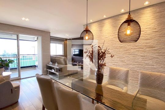 Sala de Jantar de apartamento para alugar com 2 quartos, 73m² em Alphaville Empresarial, Barueri