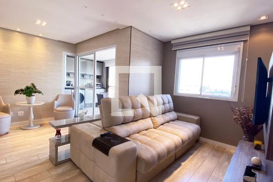 Sala de apartamento para alugar com 2 quartos, 73m² em Alphaville Empresarial, Barueri