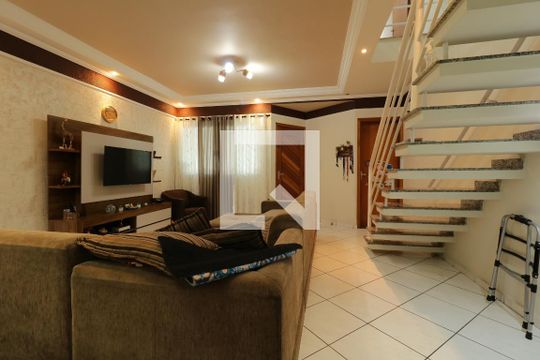Sala de casa à venda com 3 quartos, 140m² em Jardim Utinga, Santo André