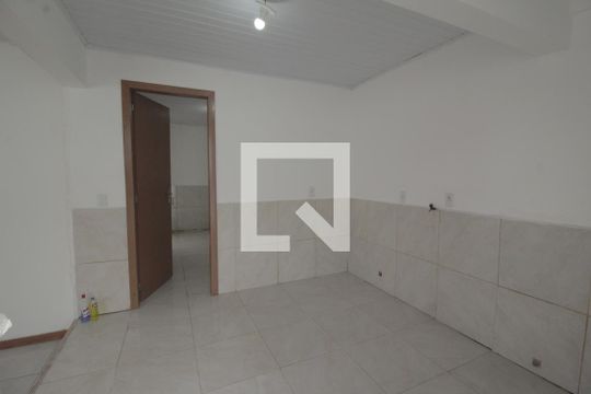 Cozinha e Área de Serviço de casa à venda com 2 quartos, 50m² em Niterói, Canoas
