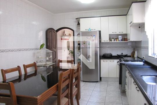 Cozinha de casa à venda com 3 quartos, 125m² em Aricanduva, São Paulo