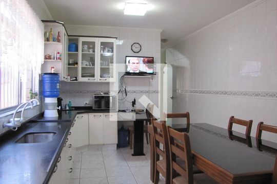 Cozinha de casa à venda com 3 quartos, 125m² em Aricanduva, São Paulo