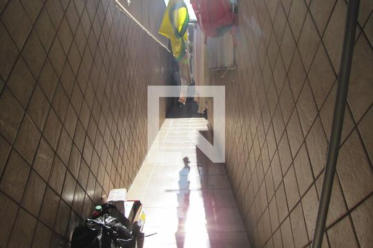Quintal de casa à venda com 3 quartos, 125m² em Aricanduva, São Paulo