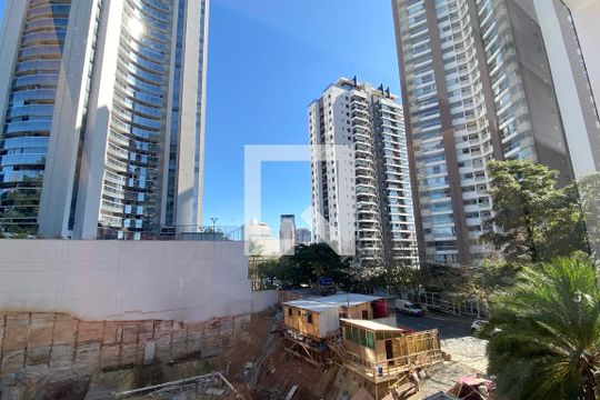 vista da Suíte 1 de apartamento à venda com 2 quartos, 67m² em Empresarial 18 do Forte, Barueri