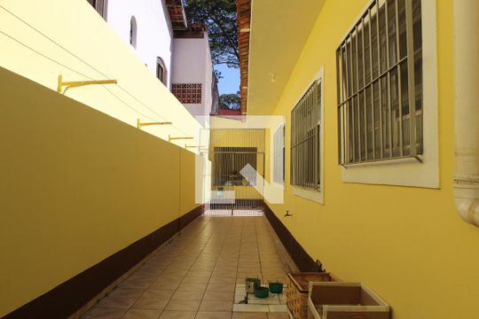 Área comum de casa à venda com 3 quartos, 347m² em Parque Cruzeiro do Sul, São Paulo