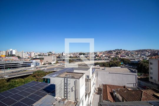 Área comum - Vista de apartamento para alugar com 3 quartos, 70m² em Horto, Belo Horizonte