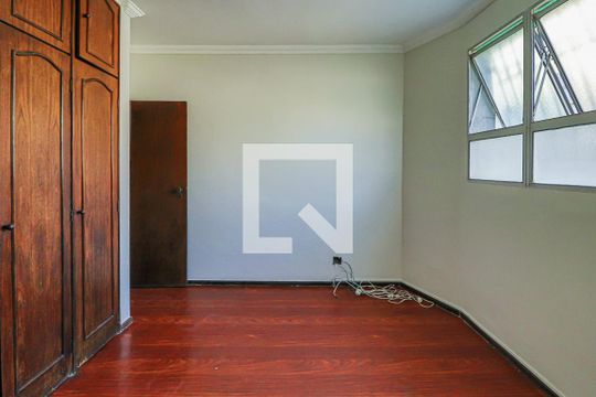 Quarto 2 de apartamento para alugar com 3 quartos, 70m² em Horto, Belo Horizonte