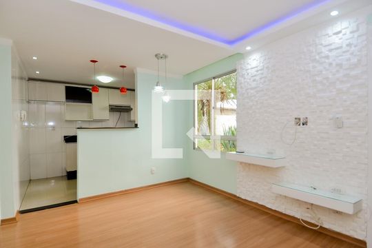 Apartamento à venda com 2 quartos, 47m² em Vila Alzira, Guarulhos