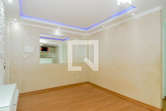 Sala de apartamento à venda com 2 quartos, 47m² em Vila Alzira, Guarulhos