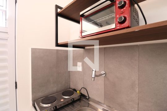 Sala/Quarto/Cozinha de kitnet/studio para alugar com 1 quarto, 15m² em Barra Funda, São Paulo
