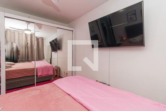 Quarto 1 de casa à venda com 2 quartos, 80m² em Jardim Itu, Porto Alegre