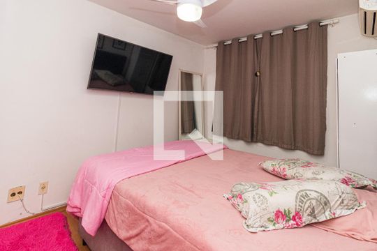 Quarto 1 de casa à venda com 2 quartos, 80m² em Jardim Itu, Porto Alegre