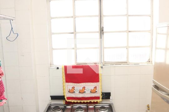Cozinha de apartamento à venda com 1 quarto, 61m² em Bela Vista, São Paulo