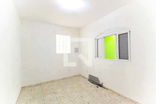 Quarto 2 de casa para alugar com 2 quartos, 90m² em Vila Jacuí, São Paulo